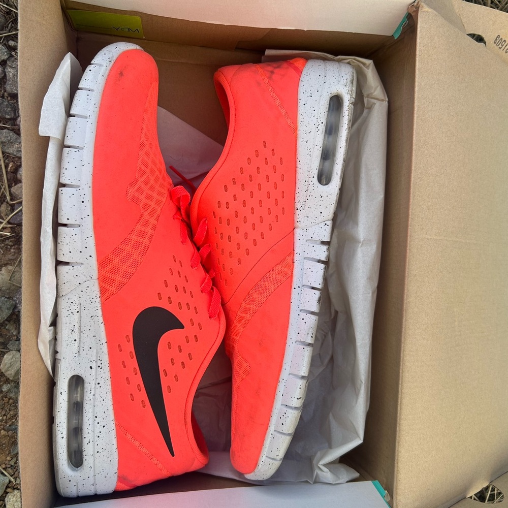 Nike SB Eric Koston 2 Air Max Infrared/hot lava Size 12